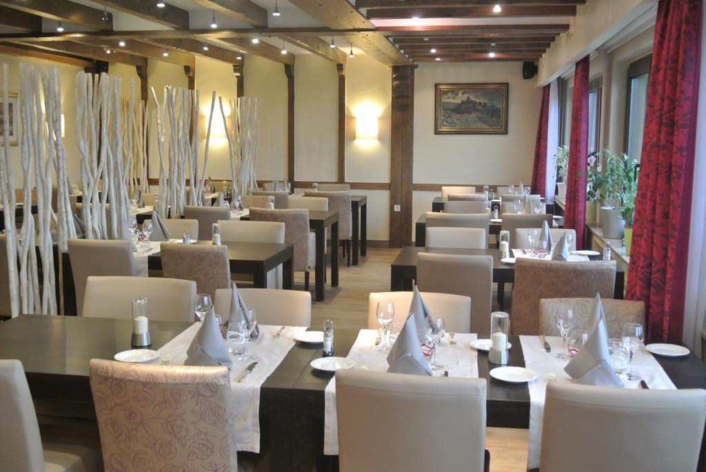 Hotel Saint Fiacre Bourscheid Exterior foto